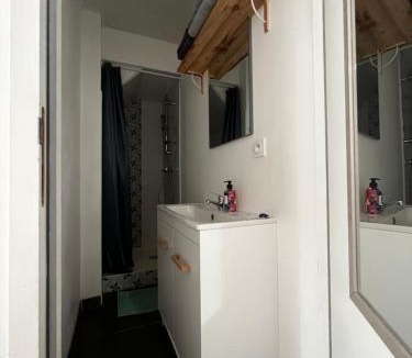 Saint Loup Apartment | Petite maison dans le beaujolais