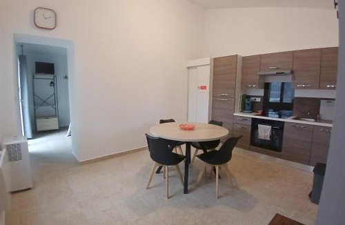 Mouchan House | Petite Maison dans le Gers 32