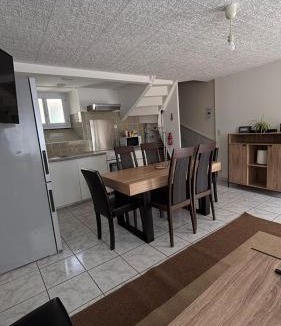 Broons House | Petite maison de bourg