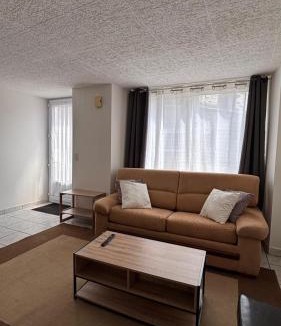 Broons House | Petite maison de bourg