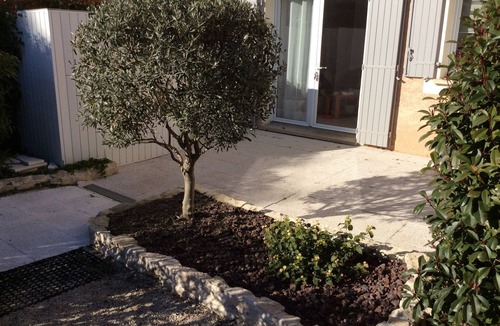 Calvisson House | Petite Maison du Sud Dans une Résidence Idéalement Placée
