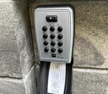 Bonneuil-sur-Marne Apartment | Petite maison climatisée