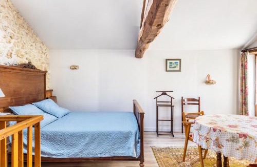 Chire-en-Montreuil House | Petite Maison Bord De Rivière