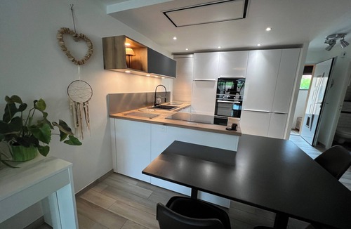 Le Lavandou House | Petite Maison