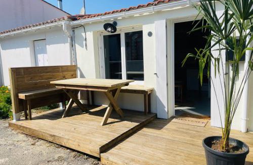 Les Conches House | Petite maison en bord de mer