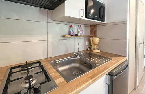Mejannes-le-Clap House | Petite maison campagne