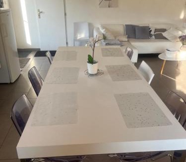 Bulgneville Apartment | Petite maison indépendante