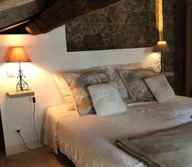 Parthenay Apartment | Petite Maison médiévale