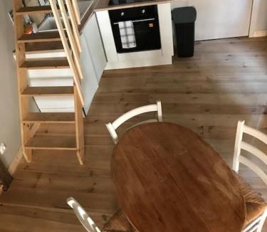 Parthenay Apartment | Petite Maison médiévale