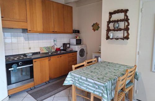 Toul House | Petite maison proche cathédrale centre 3 pers