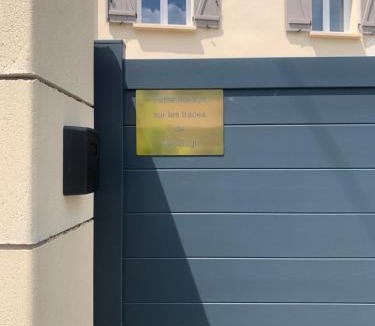 Butry-sur-Oise House | Petite maison sur les traces de Van gogh