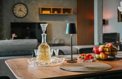 Veprinac Apartment | Petra Hills Majestic