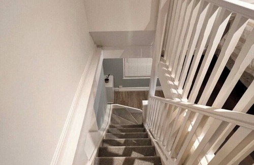 Kettering House | Pets allowed