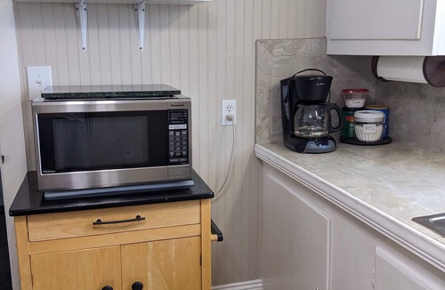 Atlantic House | Pets Allowed Waterfront Rental Home On Core Sound