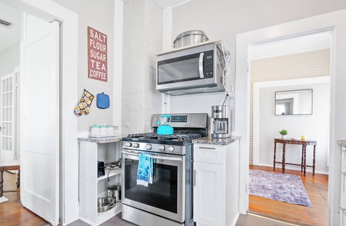 Denver Heights House | Pets OK Backyard - 3 miles to River Walk & Alamo