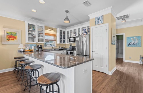 Morgantown House | Pets, Pools, Tennis, Pickleball