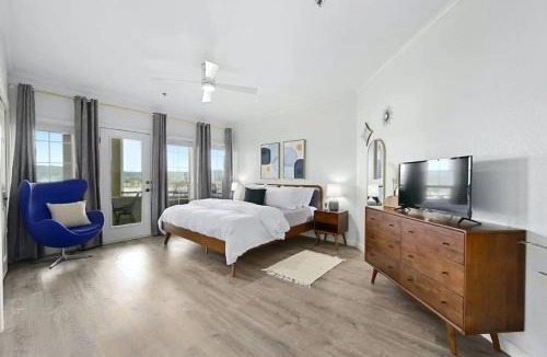 Highland Lake Estates Apartment | Pets Stay Free, Breezy, Stylish Island Elegance
