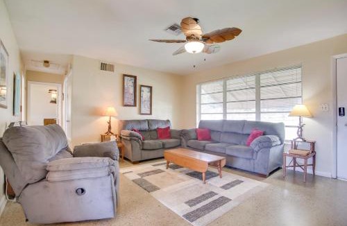 Margate House | Pets Welcome: Cozy Home w/Pool in Margate!