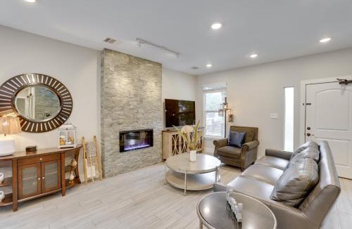 Hockley House | Pets Welcome: Home w/Deck & Patio in Hockley!