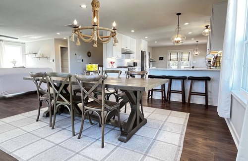 East Ocean View House | Pets Welcome! Large 4 Bed Beach View Privately Own/Operated