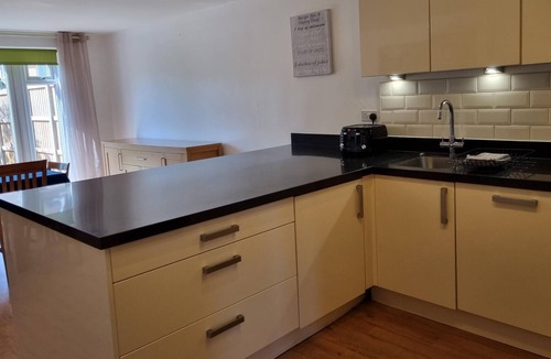 Red Lodge House | Pets Welcome - Military TLA Friendly