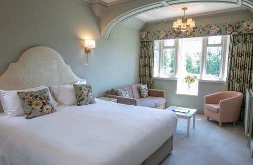 Woodhall Spa Hotel | Petwood Hotel