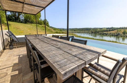 Peyrusse-Grande House | Peyrusse Peace: Pool & Charm