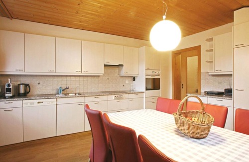 Zweisimmen Apartment | Pfander by Interhome