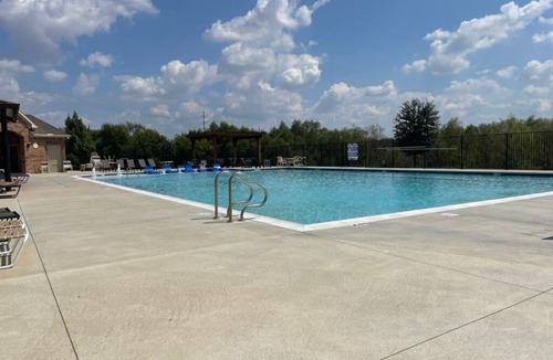 Little Elm House | PGA HQ Area, Sleeps 10, King-Size Beds for Groups