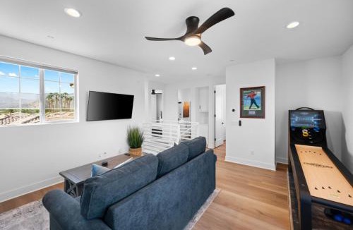La Quinta House | PGA Signature at its FINEST Steps to resort Game Room Luxe Interior