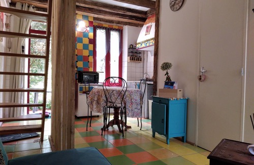 Prissac Apartment | Phanou studio lodges