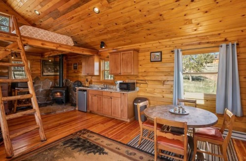Victor House | Phantom Canyon Resort