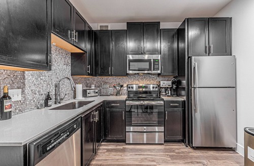 Legacy Park Apartment | Pharaoh's Fortune: A Legacy West Oasis and Business Pleasure Spot