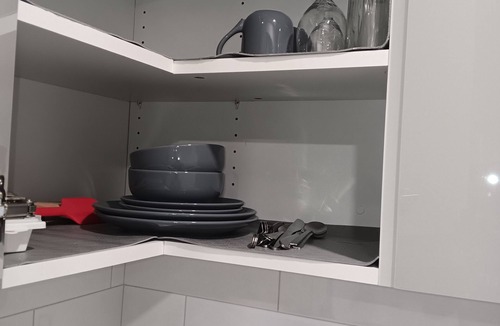 Regina House | Pharezy LuxenModern 1-Bedroom. Perfect for you.