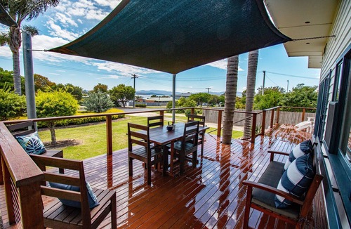 Mallacoota House | Pheeney Place Five-star pet Friendly