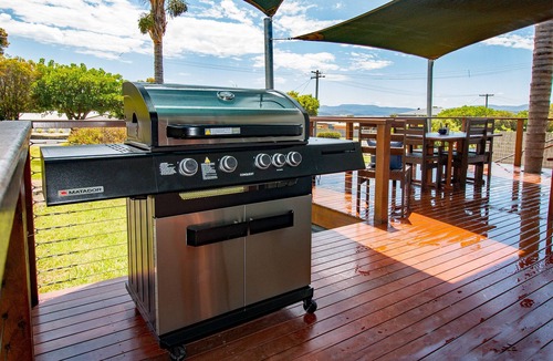 Mallacoota House | Pheeney Place Five-star pet Friendly