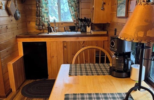 Lake Placid House | Phelps Hiker Cabin