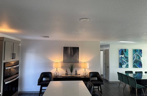 Porum House | Phenomenal Lakeview -Private 36 Acre Retreat w2 Boat Slips-Duchess Creek Estates