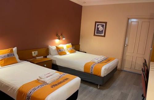 Echuca Hotel | Philadelphia Motor Inn