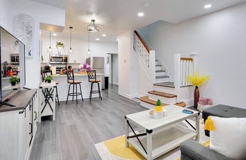 West Philadelphia House | Philly Hub Near Int’l Soccer, Downtown Attractions