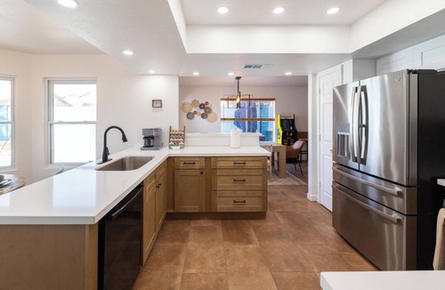 Ahwatukee Foothills House | Phoenix 4BR Oasis—Free Heated Pool + Game Room