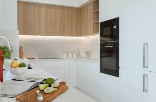 Elizabeth Bay Apartment | Phoenix Apartment at Palm View Collective