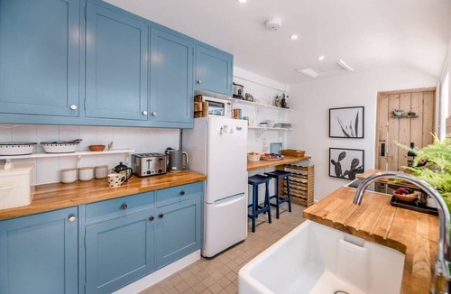 Brampton House | Phoenix Cottage, Brampton