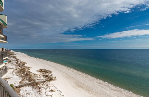 Orange Beach East Condo | Phoenix IX by Brett Robinson Vacations