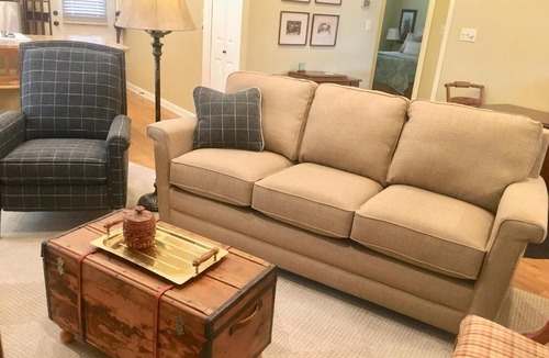Llano Villa | Phoenix Nest Guest Houses - Sunday House