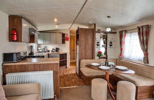 Helston Ski Chalet | Phoenix Retreat