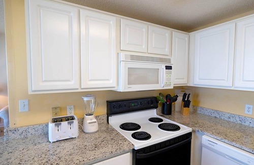Orange Beach East Apartment | Phoenix X Resort Unit 302