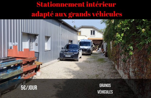 Chalons-en-Champagne Apartment | Piano Studio - Music in Champagne