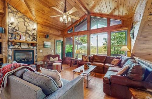 Cashes Valley House | Picabo
