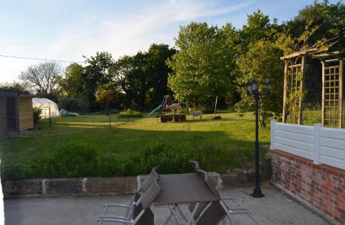 Cast Bed & Breakfast | Picabreiz